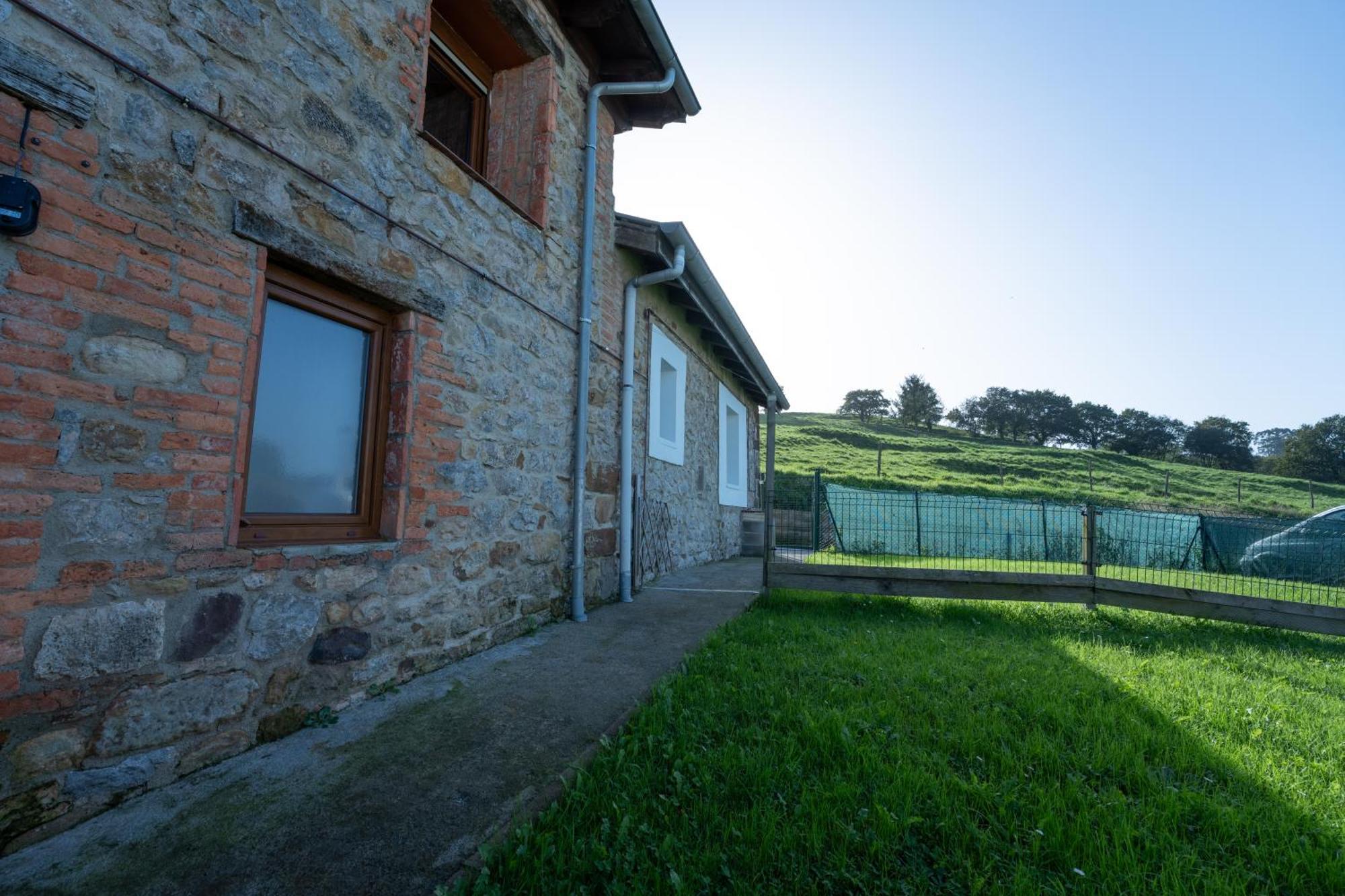 La Casita Del Puente Viejo Βίλα Oruna Εξωτερικό φωτογραφία